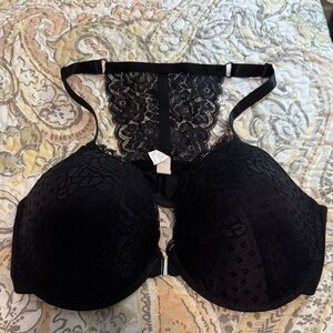 Front closure underwire Black Lace Women's Bra size 40DDD